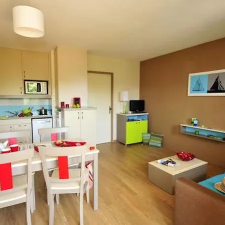 Pierre & Les Jardins Ombrages 3*
