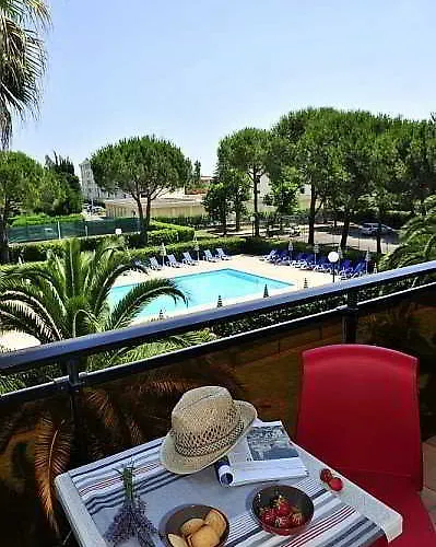 公寓式酒店 Pierre & Les Jardins Ombrages Mandelieu