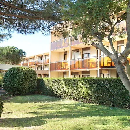 Pierre & Les Jardins Ombrages 3* מאנדליה-לה-נאפול