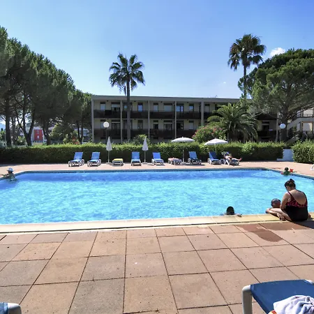 מלון דירות Pierre & Les Jardins Ombrages 3*