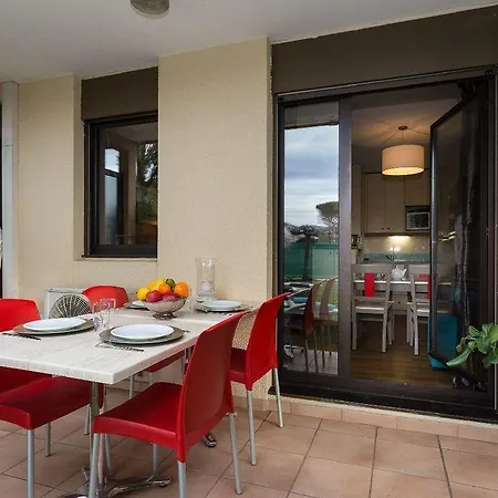 מלון דירות Pierre & Les Jardins Ombrages