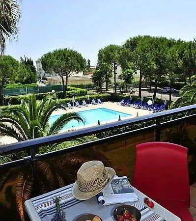 Aparthotel Pierre & Les Jardins Ombrages Mandelieu-la-Napoule