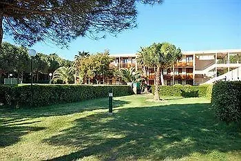 Pierre & Les Jardins Ombrages