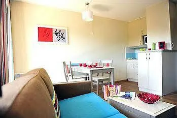 מלון דירות Pierre & Les Jardins Ombrages 3*